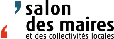 Logo avec le texte « salon des maires et des collectivités locales » en noir. Des guillemets courbés de couleur bleu sarcelle et rouge précèdent et suivent le texte.